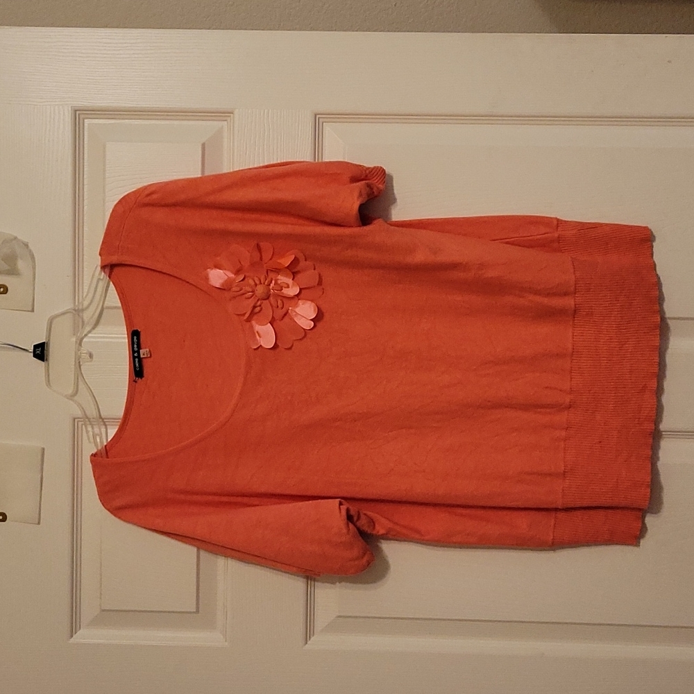 Coral pink short sleeve sweater top